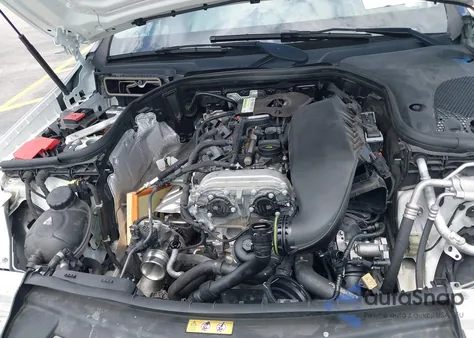 2021 Mercedes-Benz E 350 4Matic z USA, uszkodzony, nr VIN W1KZF8EB8MA962129